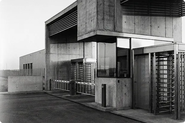 Contractor gate workflow with 9ID autonomous vetting to lower labor costs