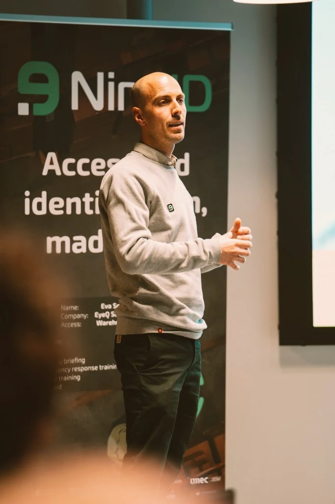9ID team member presenting